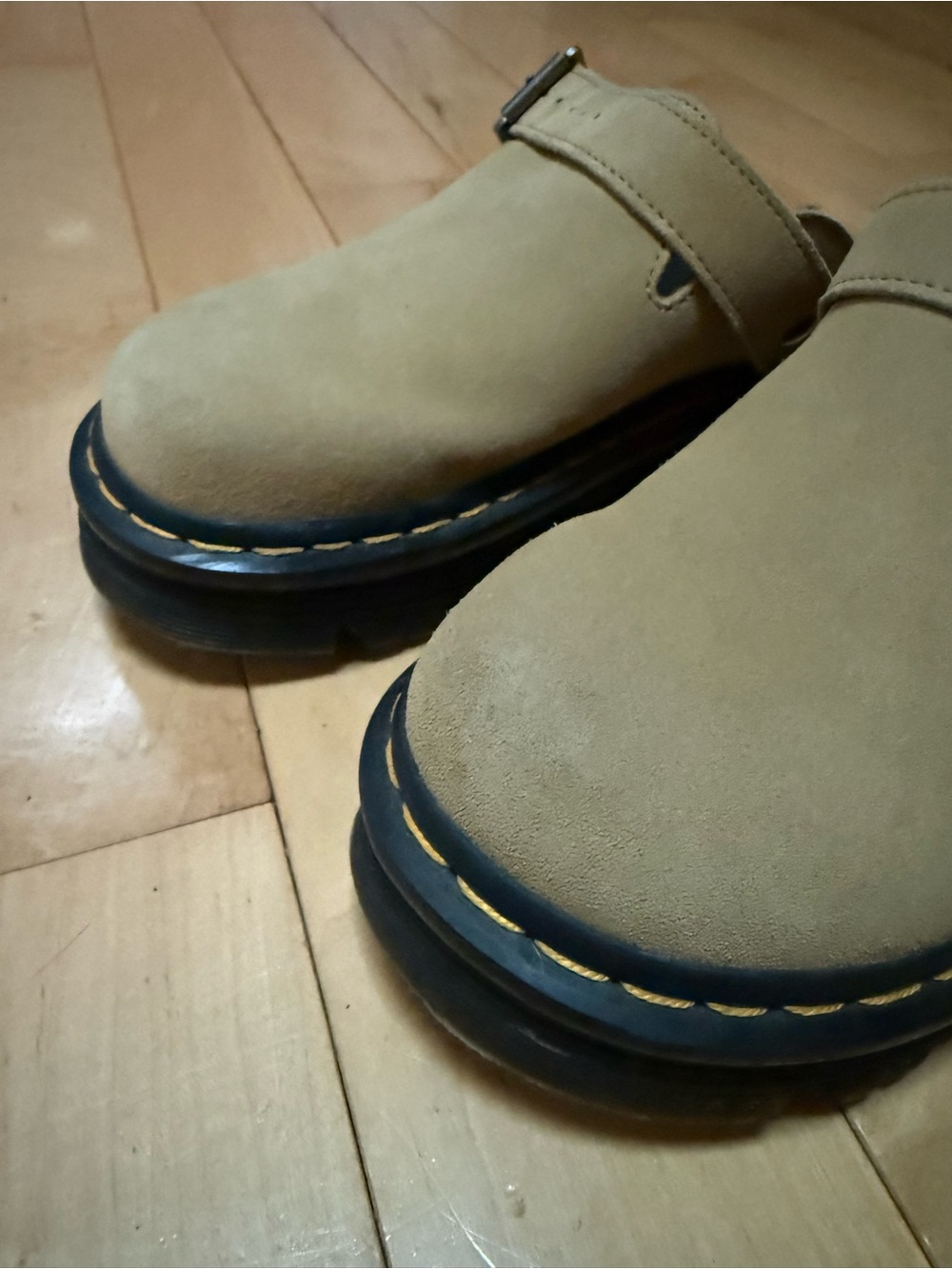 Dr Doc Martens Zebzag Tan Suede Mules Free People Clogs Slip On Shoes Sz 7 38 - Picture 5 of 9